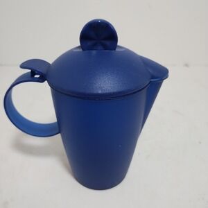 Tupperware Creamer Pitcher Open House‎ Collection Sapphire Blue Handle And Lid